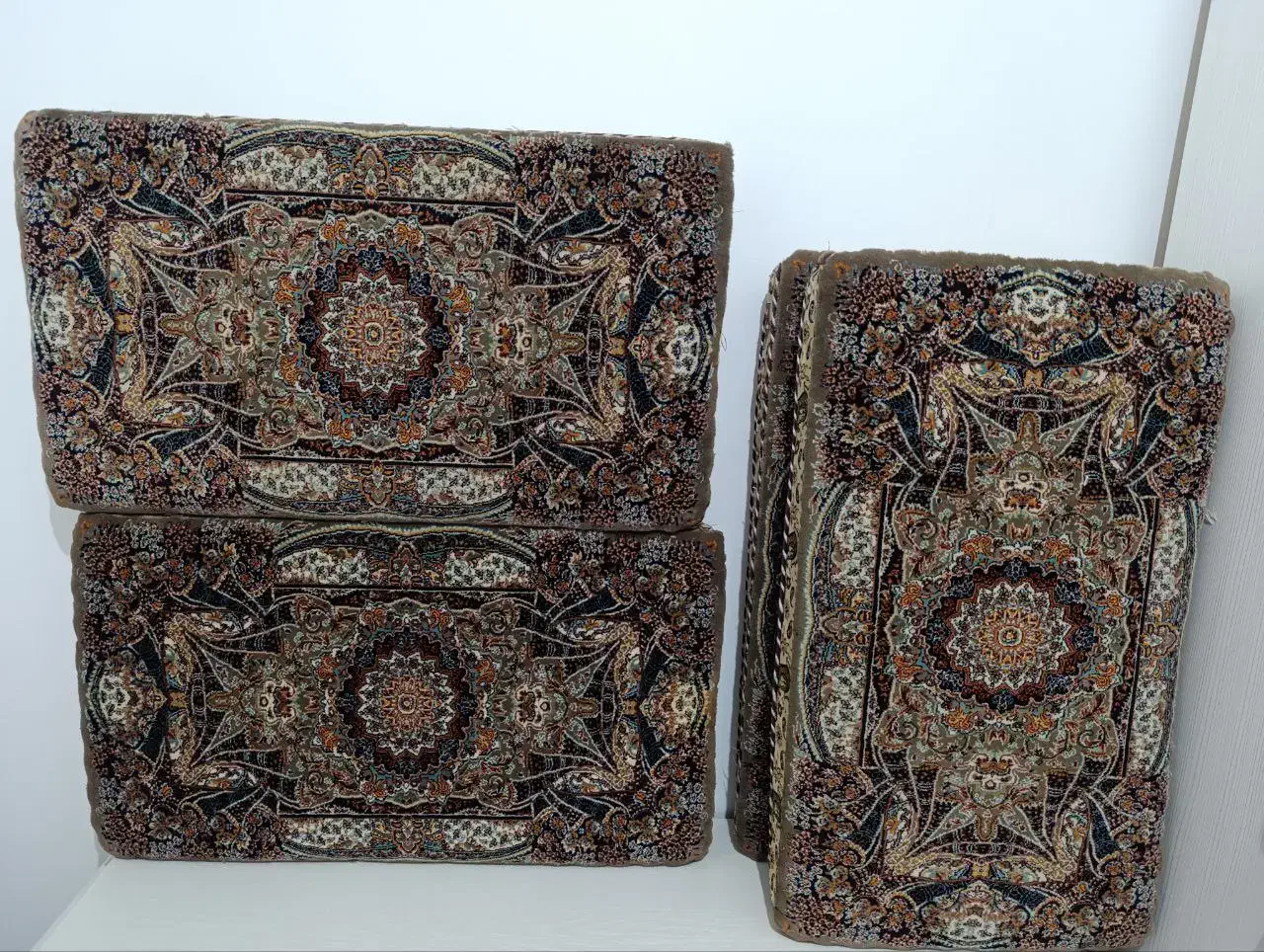 پشتی|پشتی|فردیس, شهرک ارم|دیوار