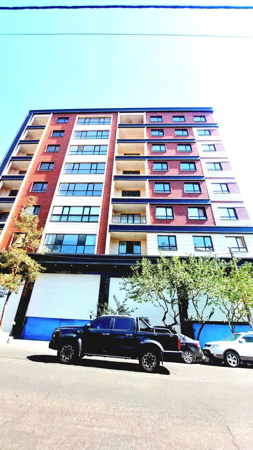 235متر 3 خ   پلن بی نقص   نوساز     ساقدوش