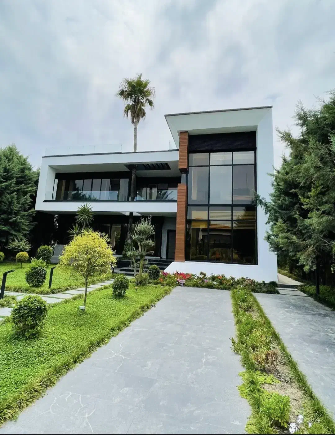 اجاره روزانه ویلا باغ باغچه استخر جکوزی گرم پاکدشت|اجارهٔ کوتاه‌مدت ویلا و باغ|پاکدشت, پاکدشت (مامازند)|دیوار