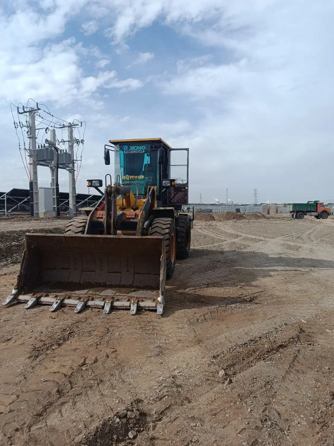 خدمات لودر|خودرو سنگین|بیرجند, |دیوار