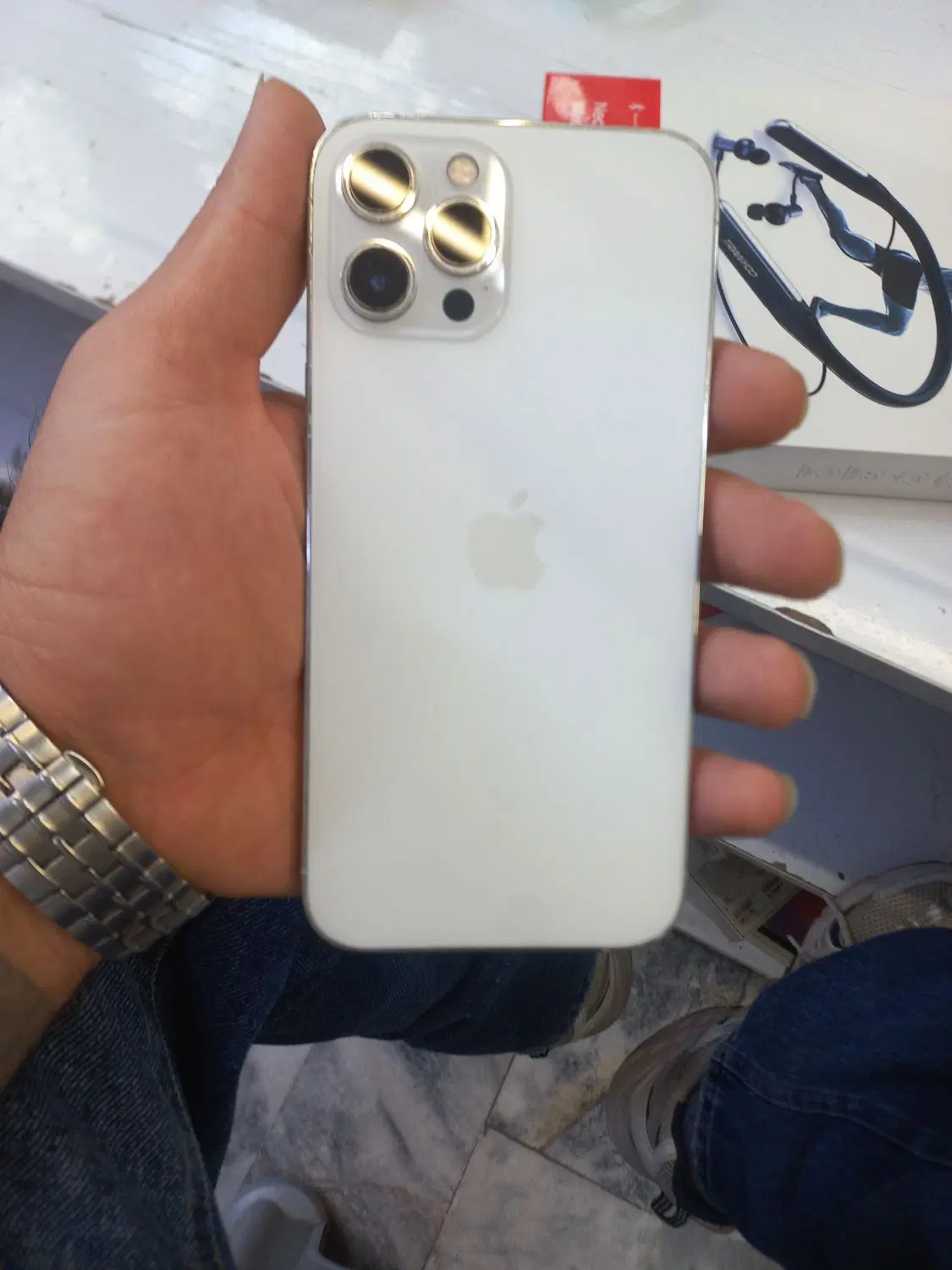 12 pro max zaa|موبایل|مشهد, امیر المومنین|دیوار