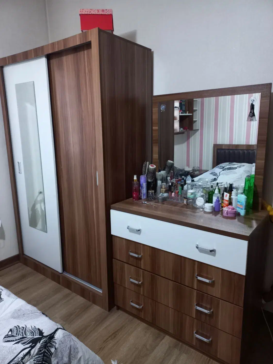 فروش ست کامل سرویس خواب مدل کالج بسیار تمیز|تخت و سرویس خواب|پردیس, فاز ۱۱|دیوار