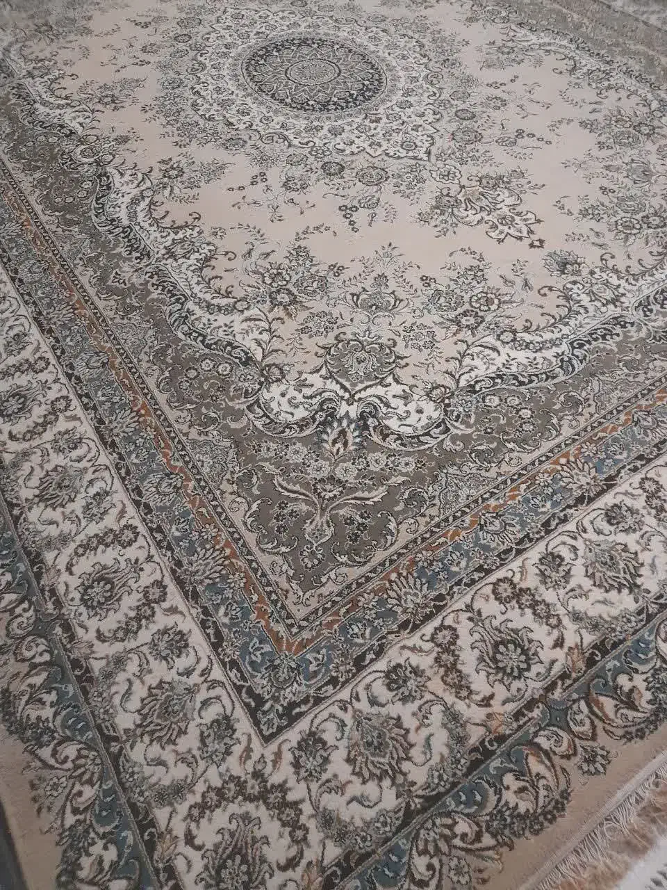 یه جفت ۱۲متری|فرش|خمینی‌شهر, |دیوار