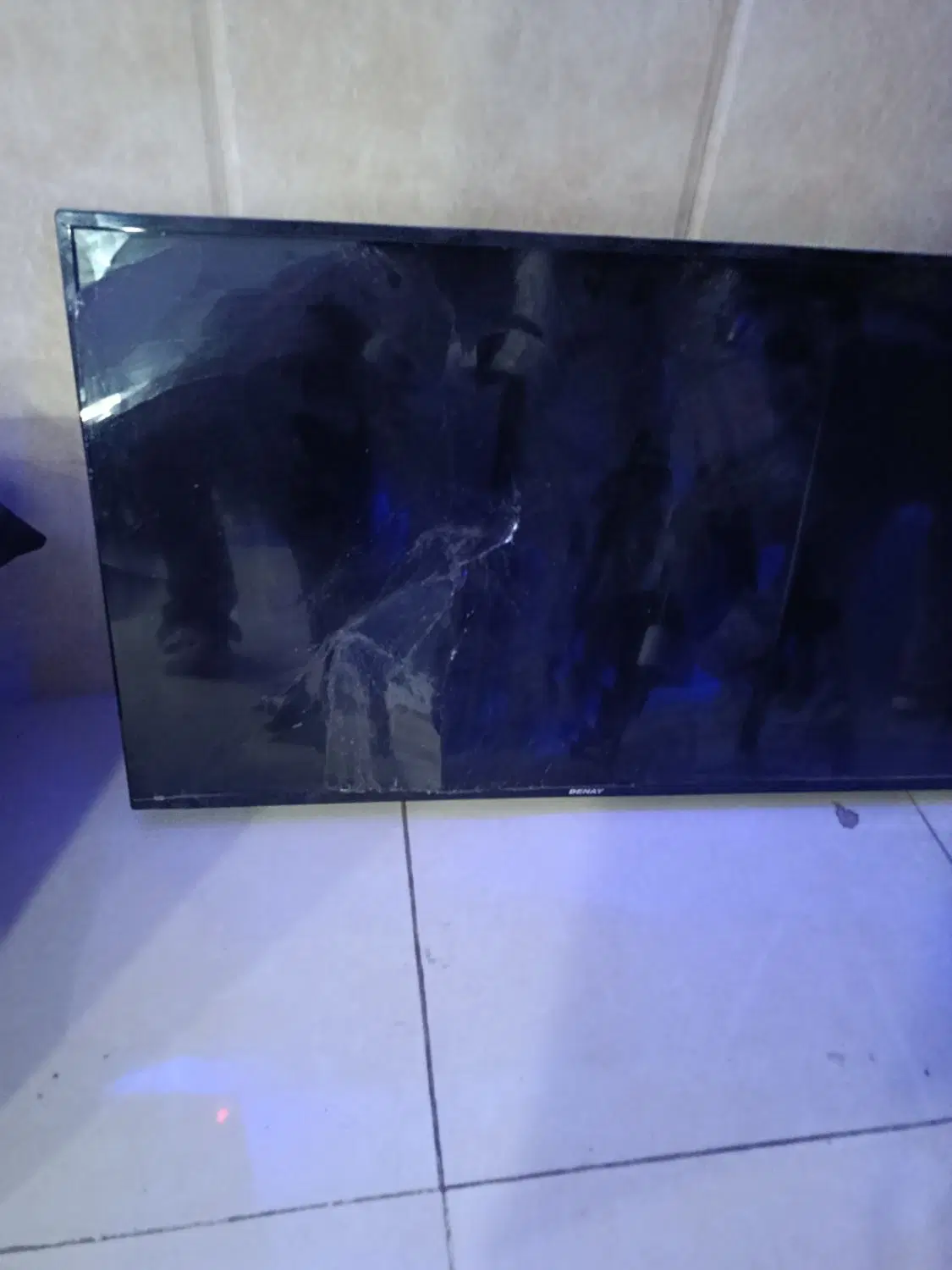 LED 43 دنای|تلویزیون و پروژکتور|رشت, توشیبا|دیوار