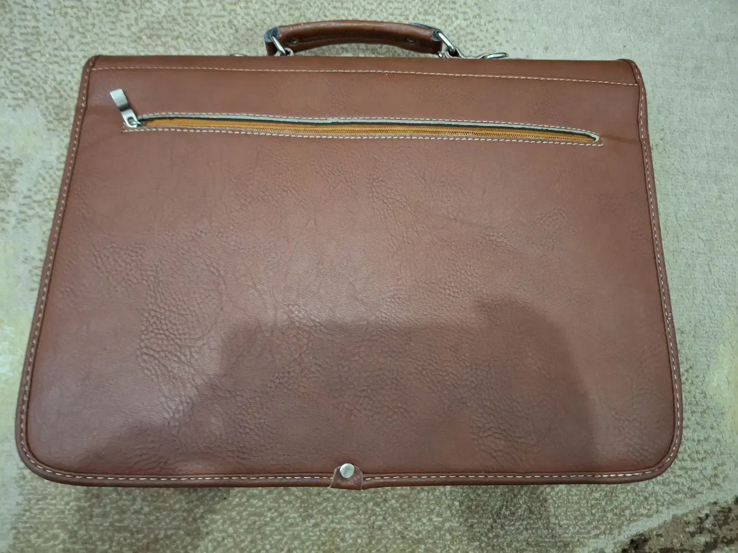 کیف اداری|کیف، کفش، کمربند|اراک, |دیوار