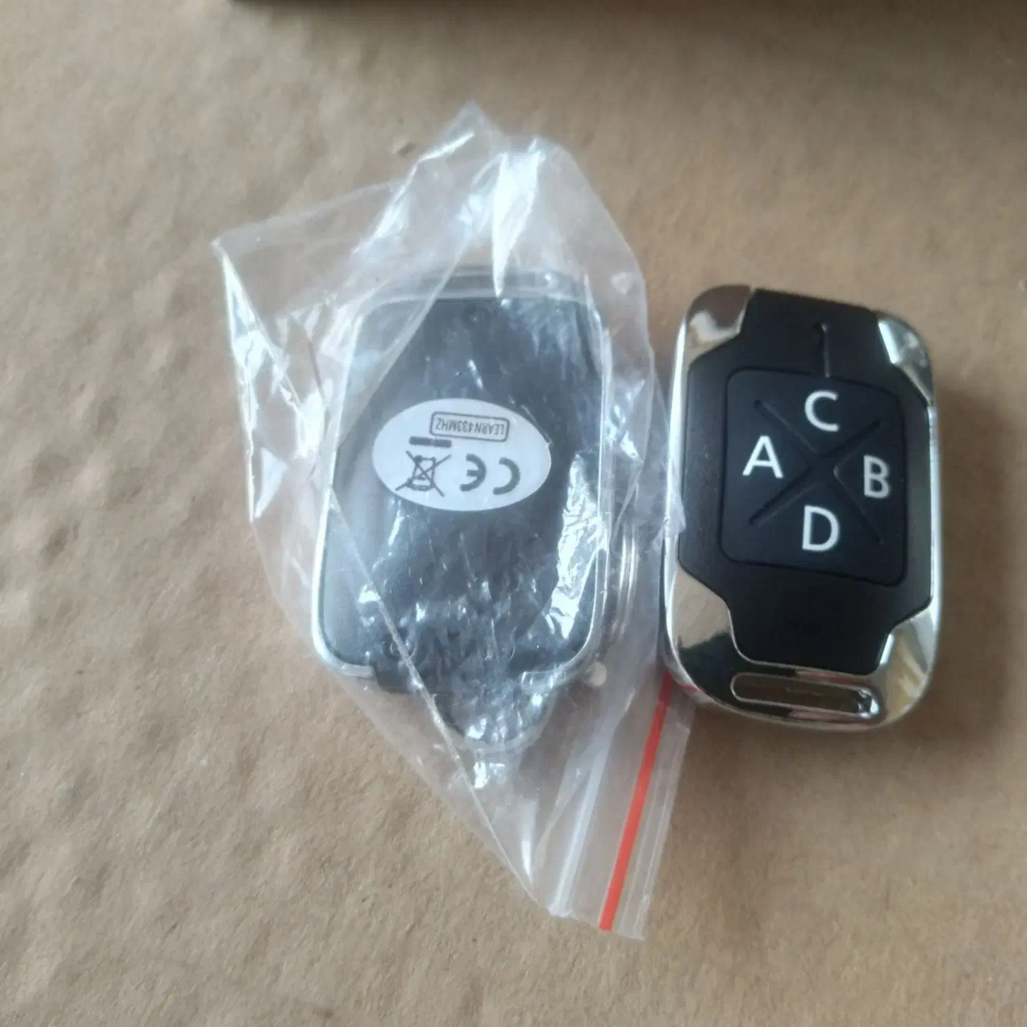 فروش انواع ریموت  انواع متور کرکره  وشیشه سکوریت|خدمات پیشه و مهارت|لیکک, |دیوار