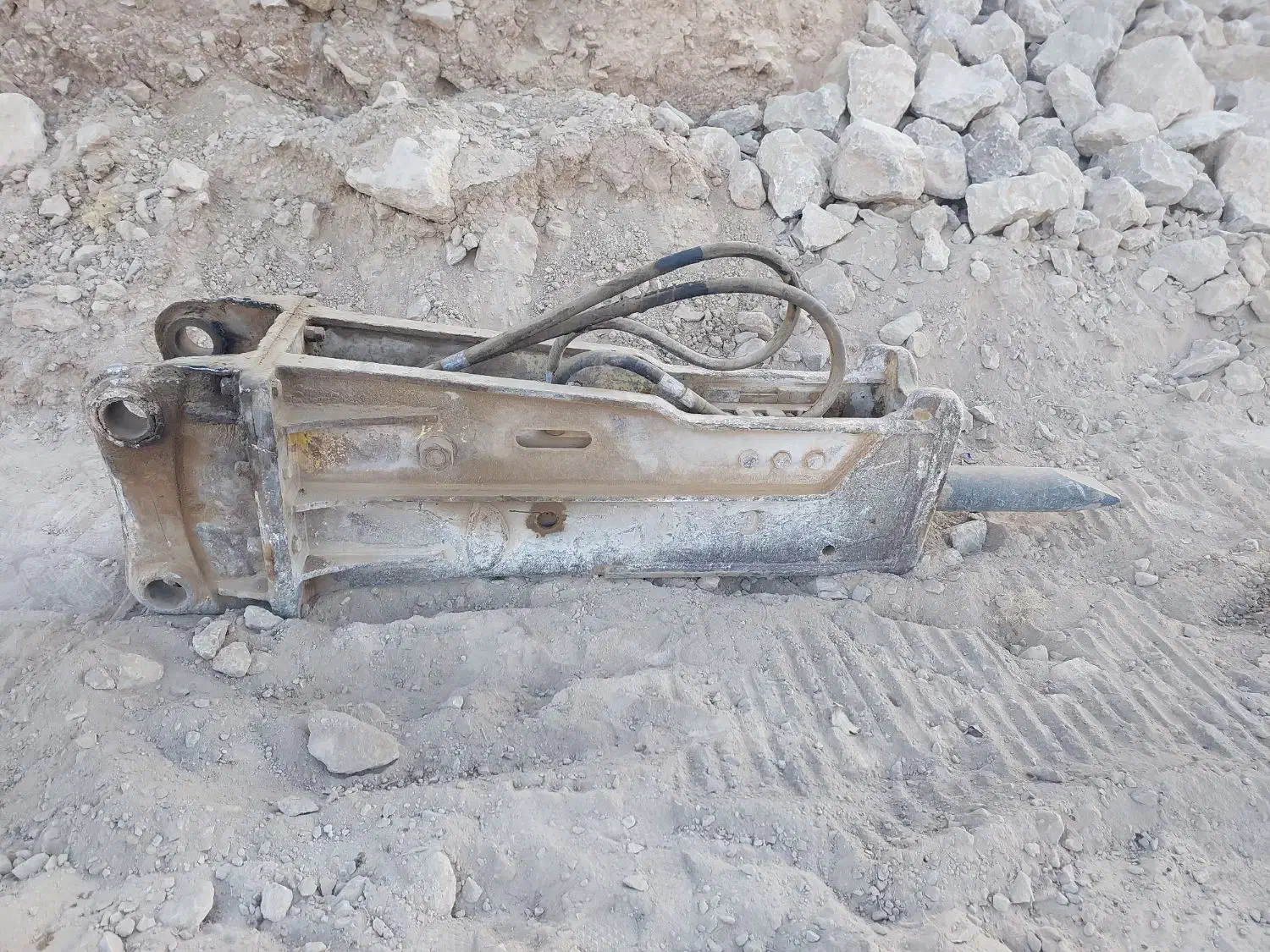 پیکور ، چکش هیدرولیک  سوسان ۸۱ اصل کره|ماشین‌آلات صنعتی|اسلام‌شهر, ملک‌آباد|دیوار