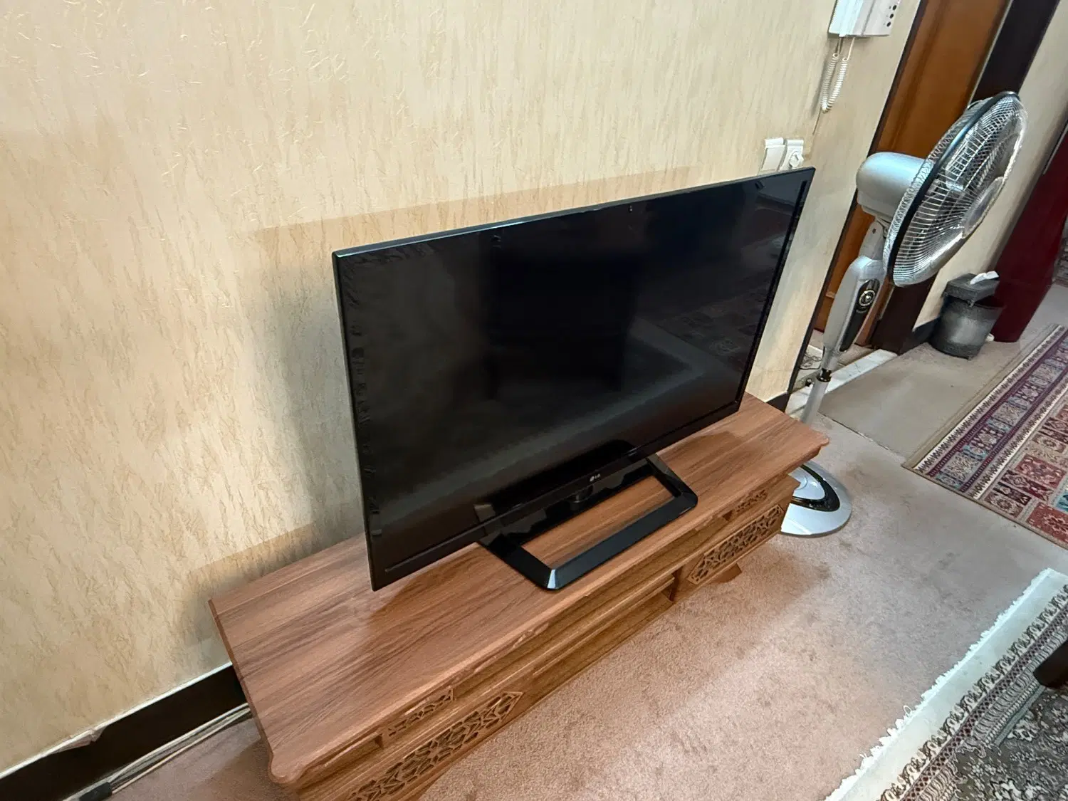 Led42 LG|تلویزیون و پروژکتور|اصفهان, ملاصدرا|دیوار