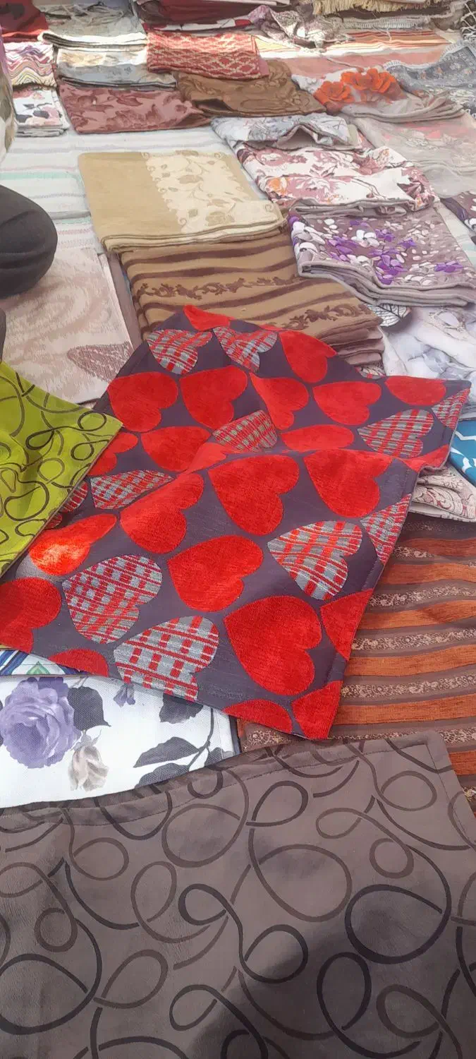 پارچه مخمل و....|لوازم خیاطی و بافتنی|فولادشهر, فولادشهر|دیوار