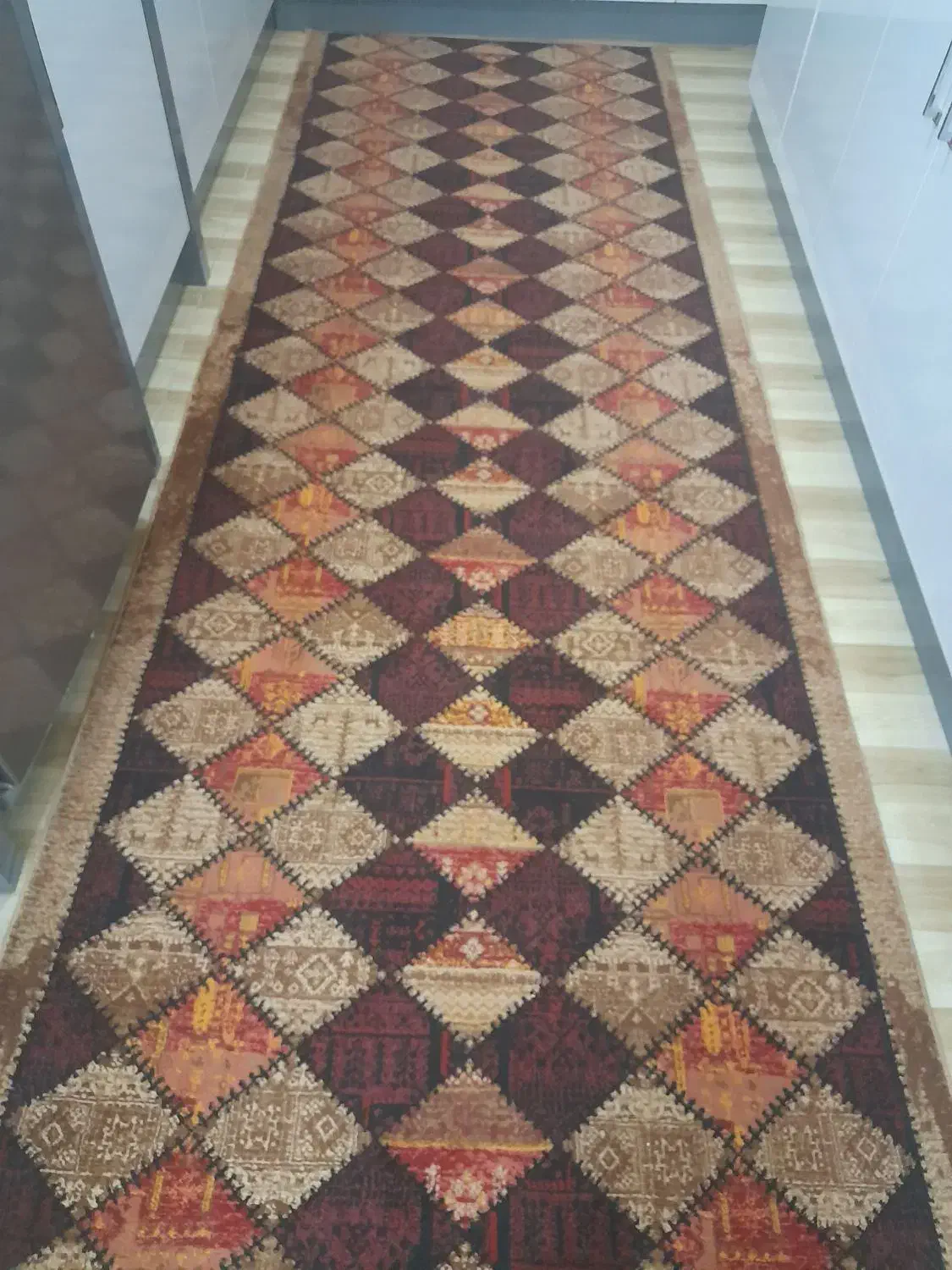 فرش درجه ۱ و کم استفاده|فرش|اردبیل, |دیوار