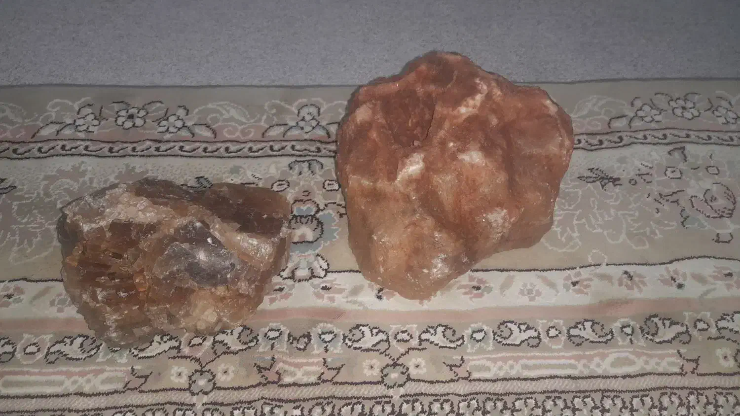 سنگ قیمتی|کلکسیون اشیاء عتیقه|پاوه, |دیوار