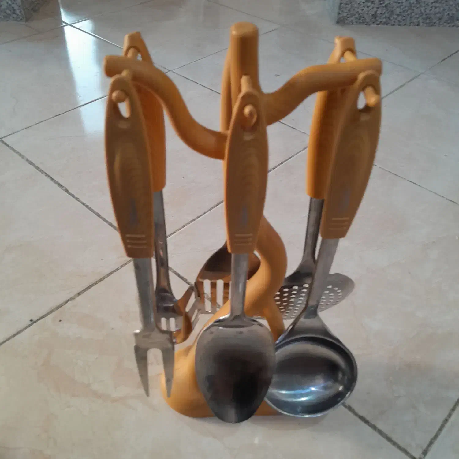 لوازم اشپزخانه|ظروف سرو و پذیرایی|مهدی شهر, |دیوار