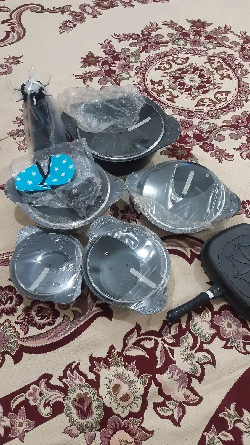 سرویس قابلمه|ظروف پخت‌وپز|تاکستان, |دیوار