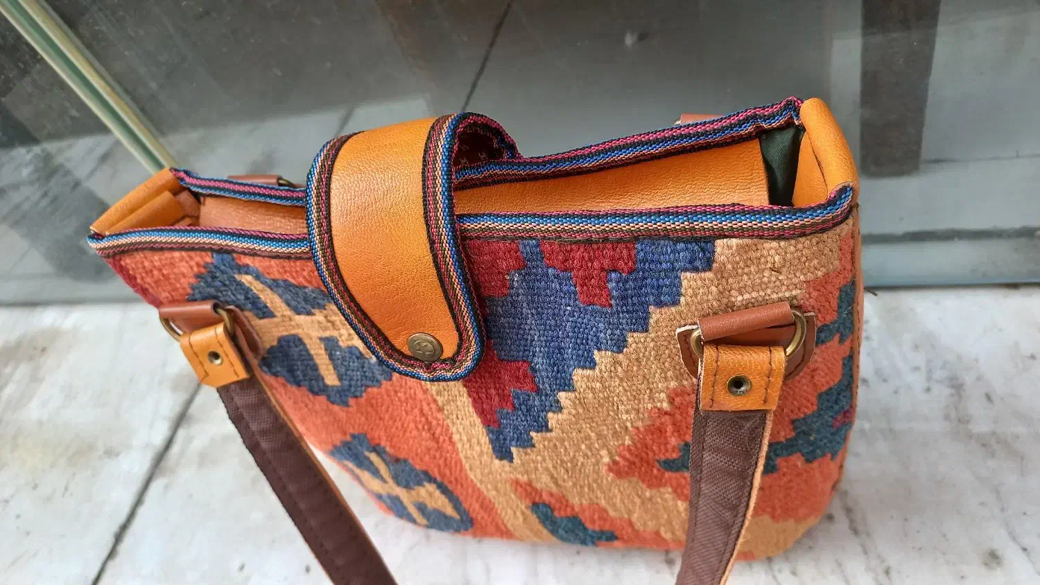 کیف دستی دستبافت قشقایی|گلیم، جاجیم، گبه|قلعه نو, |دیوار