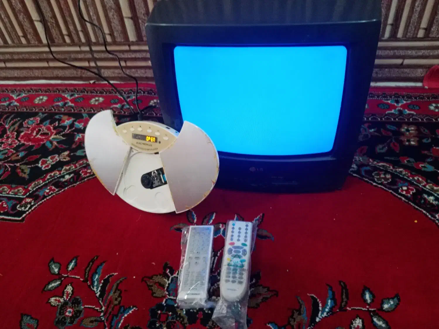 تلویزیون|تلویزیون و پروژکتور|هندیجان, |دیوار