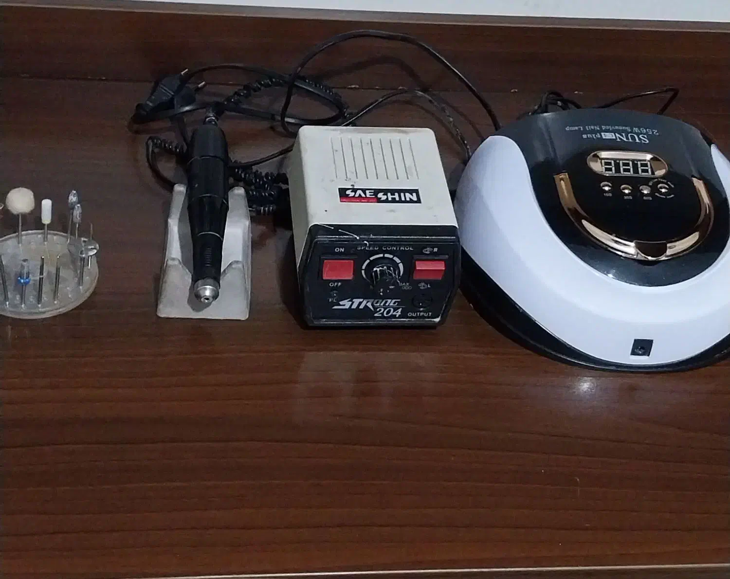 سوهان برقی و  یو وی|آرایشگاه و سالن‌های زیبایی|پردیس, فاز ۱۱|دیوار