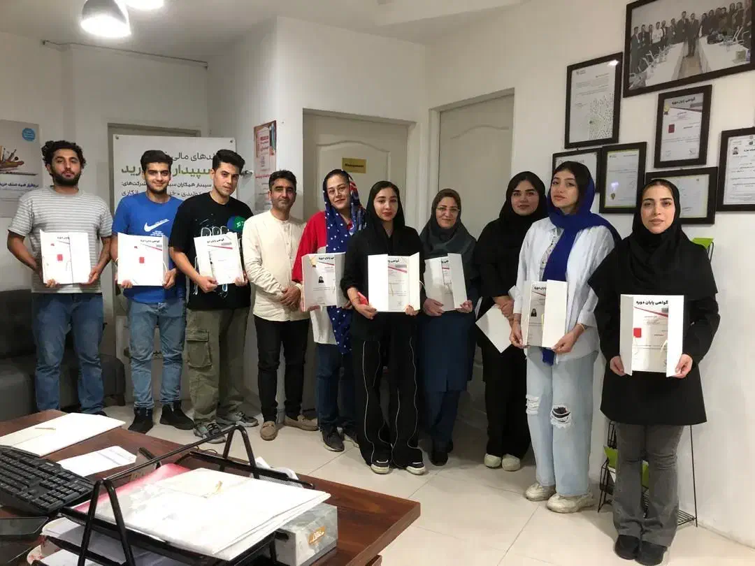 استخدام حسابدار پس از آموزش|استخدام مالی، حسابداری، حقوقی|تهران, تهرانپارس غربی|دیوار