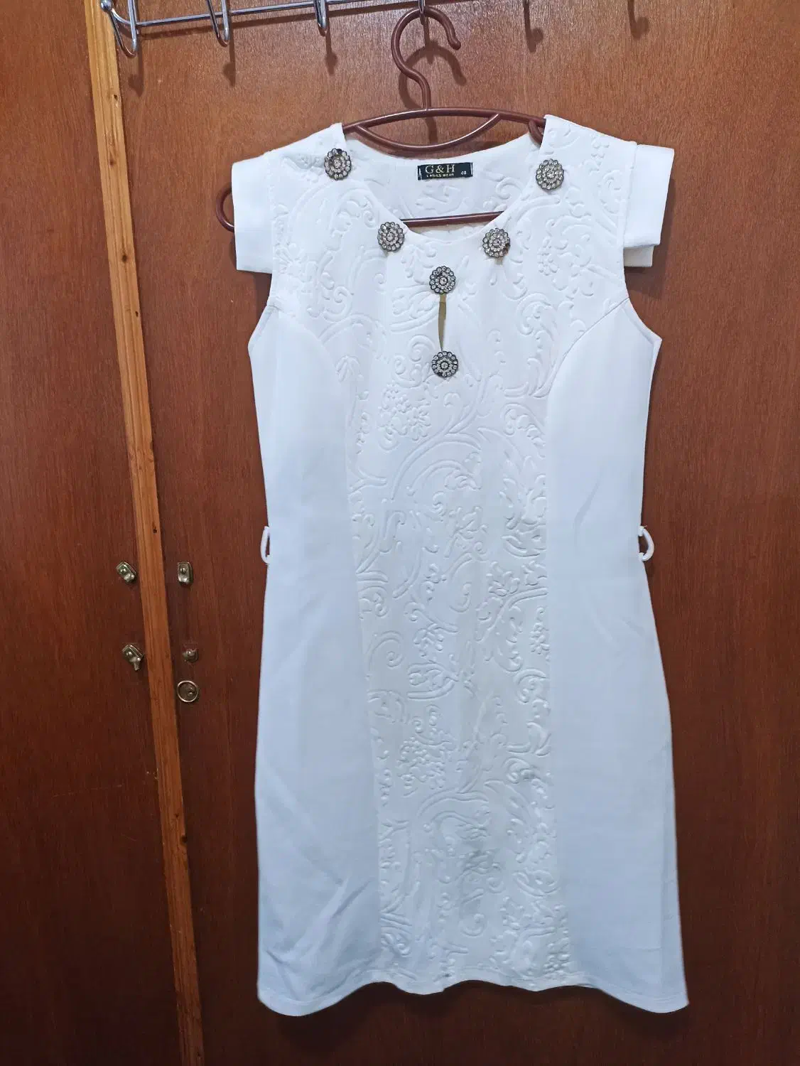 پیراهن کاملا نو تا سایز 40میخوره|لباس|کلاردشت, |دیوار