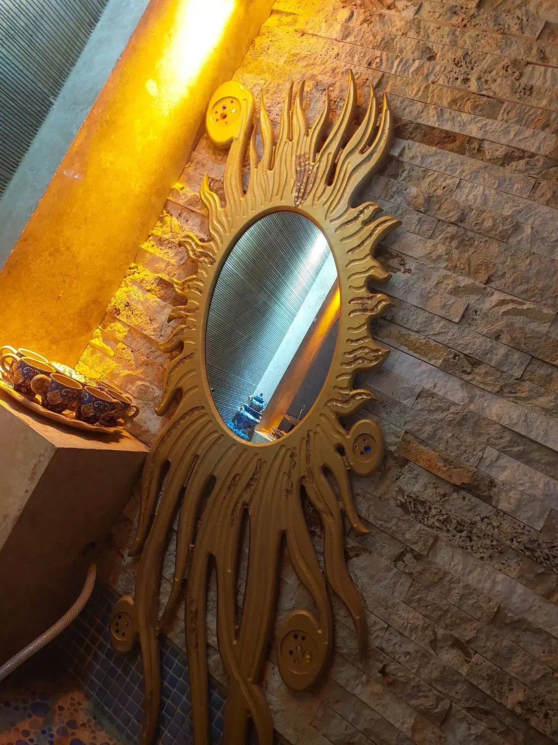 دیوارکوب طلایی آیینه ای|آینه|ری, سیزده آبان|دیوار