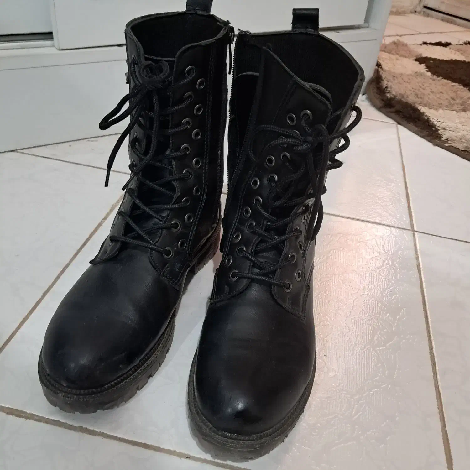 نیم بوت دخترانه سایز ۳۸|کیف، کفش، کمربند|نیشابور, بزرگمهر|دیوار