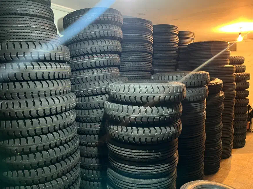 لاستیک ۱۸۵/۶۵/۱۵ سمند ال۹۰ دنا تارا شاهین زانتیا|قطعات یدکی و لوازم جانبی|تهران, سلسبیل شمالی|دیوار