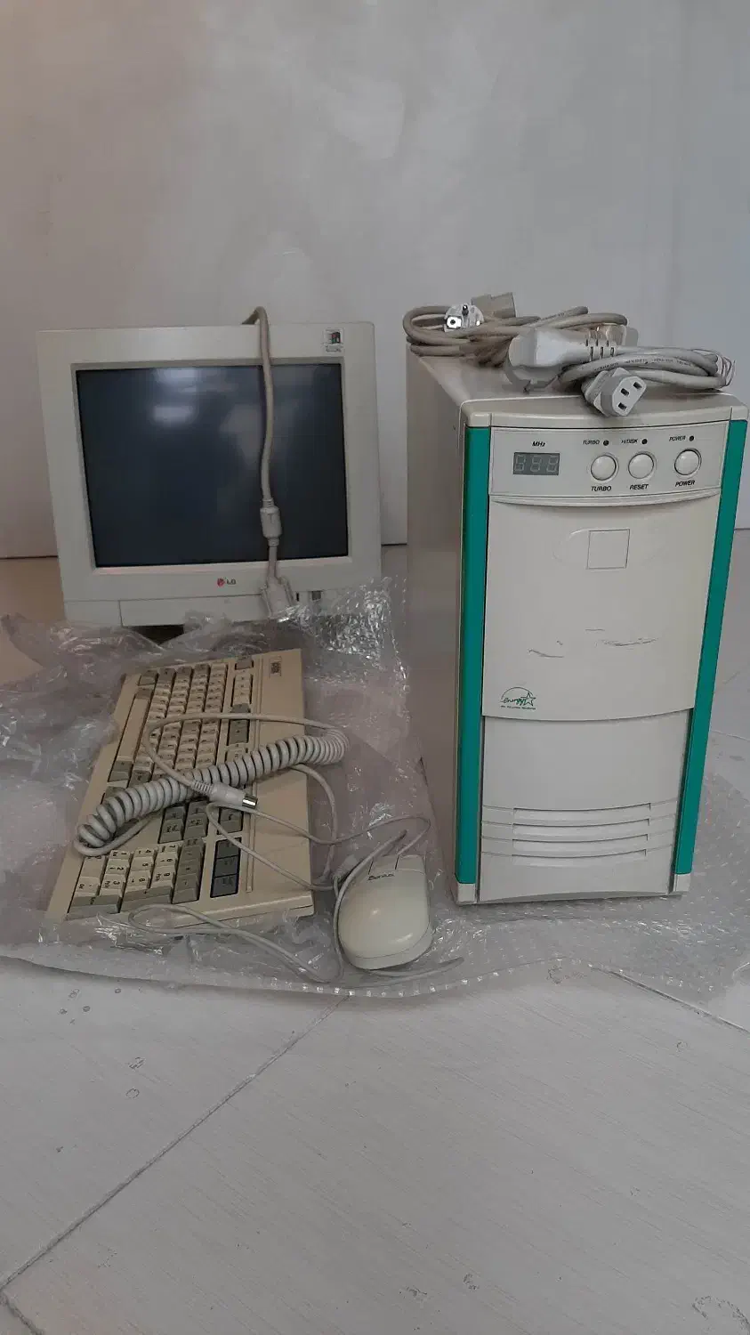 کامپیوتر قدیمی pentium133 کامل، سالم، نوستالژیک|رایانه رومیزی|تهران, گلستان (شهرک راه آهن)|دیوار