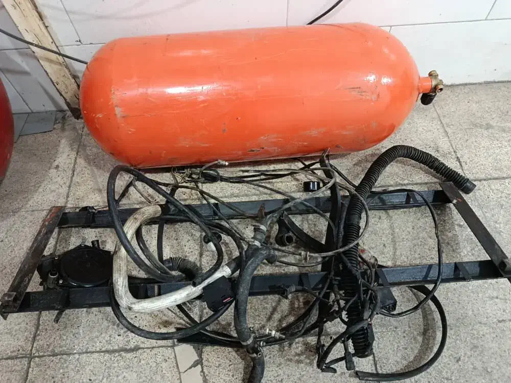 گاز سی ان جی cngپژو کامل|قطعات یدکی و لوازم جانبی|اصفهان, الهیه|دیوار