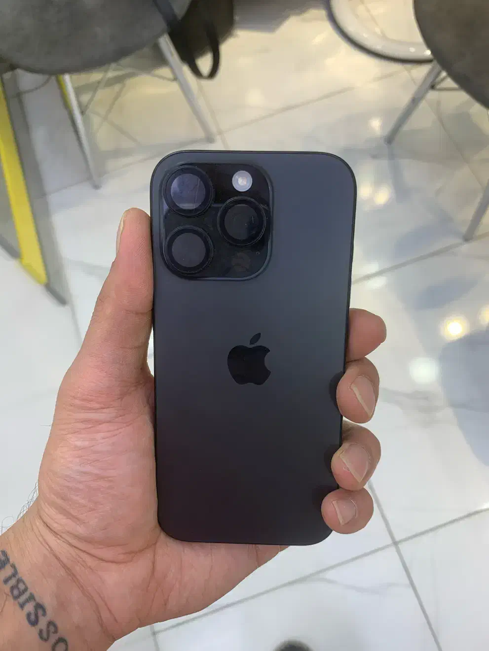 Iphone 16pro 256zaa(شرکتی)کار کرده|موبایل|اصفهان, باغ زرشک|دیوار
