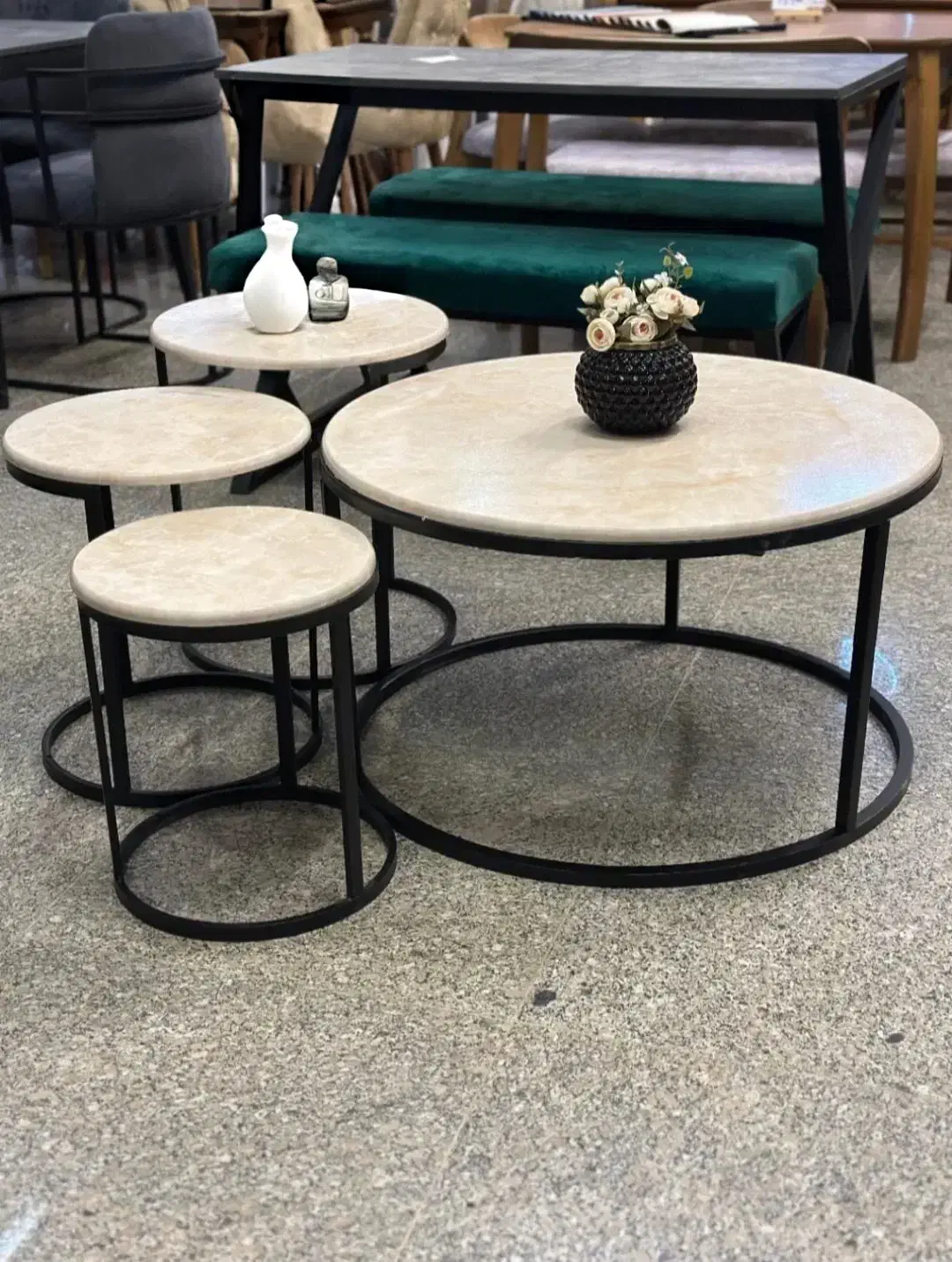 جلومبلی مدل پرنسس میز نهار خوری استند جاکفشی وکیوم|مبلمان خانگی و میز عسلی|مشهد, ولیعصر (شهرک غرب)|دیوار