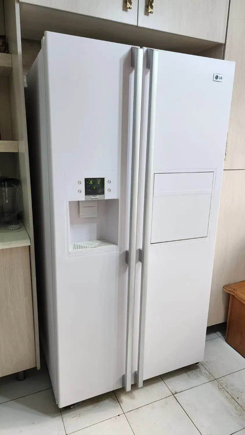 آلکور فروش و نصب برچسب،تغییر رنگ کابینت، دکوراسیون|خدمات پیشه و مهارت|شاهینشهر, دهخدا|دیوار