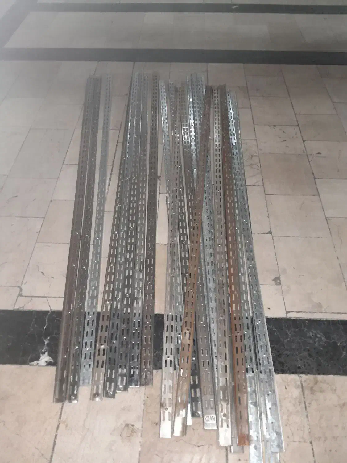 پایه ستون تیله ای دوگیره لباس زیر دوگیره شلوار|فروشگاه و مغازه|ری, دیلمان|دیوار