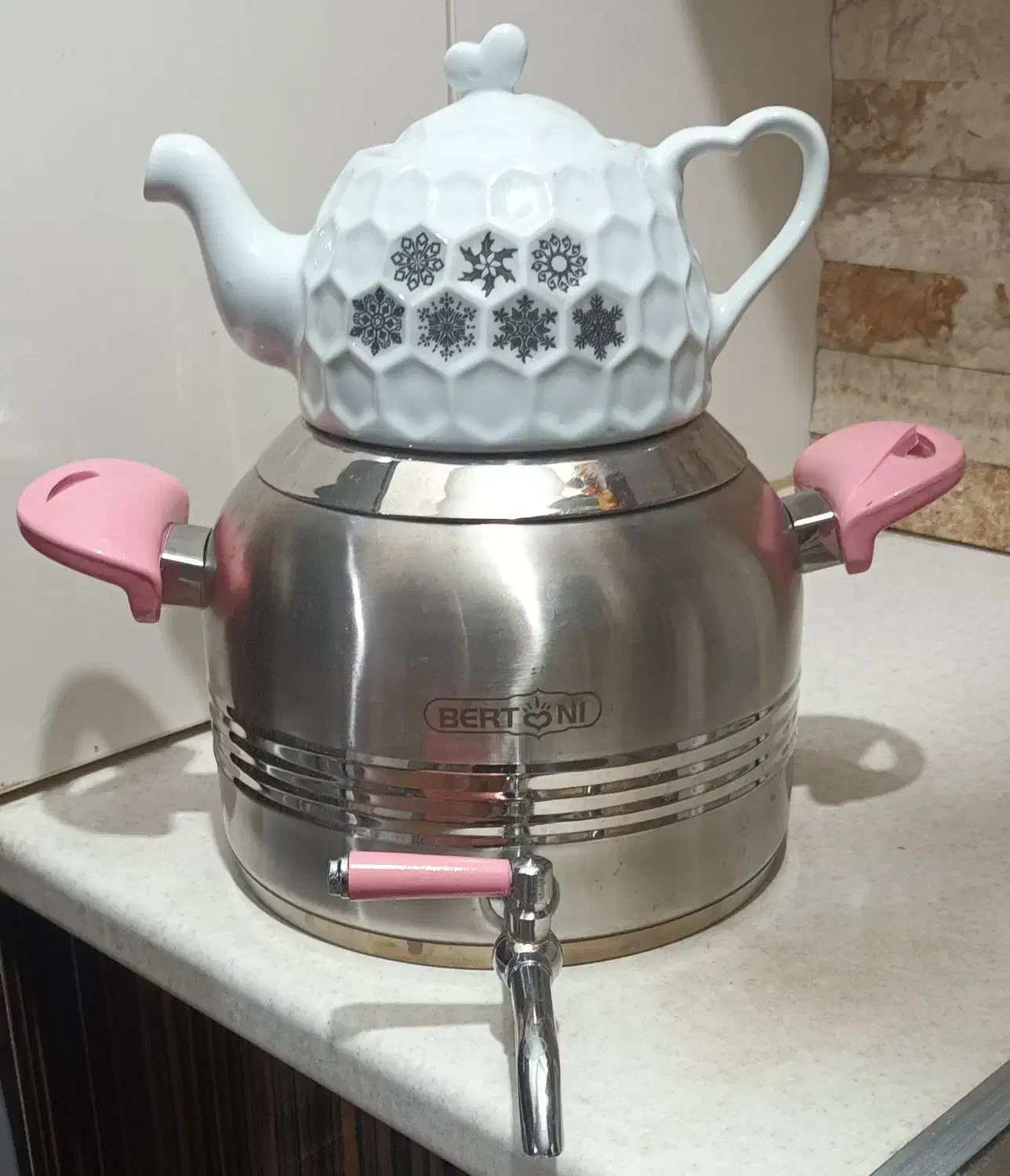 کتری قوری استیل بزرگ و نو|قوری، کتری، قهوهساز دستی|کرج, استاندارد|دیوار