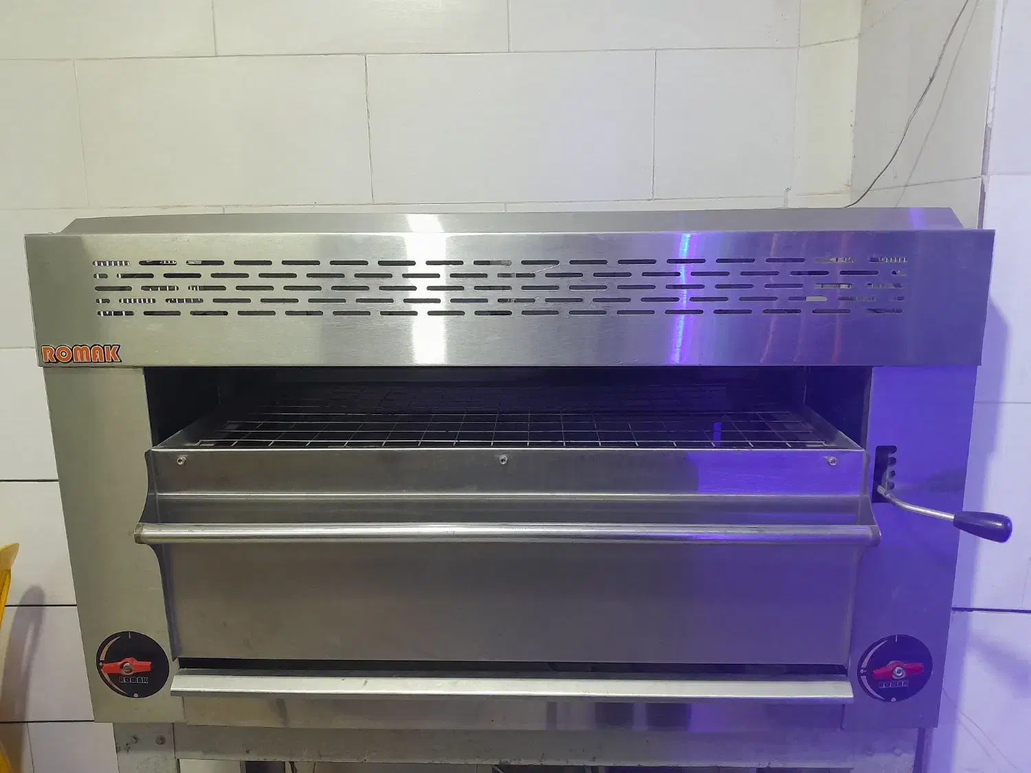 کباب‌پز‌ گازی|اجاق گاز و لوازم برقی پخت‌وپز|بندر ترکمن, |دیوار