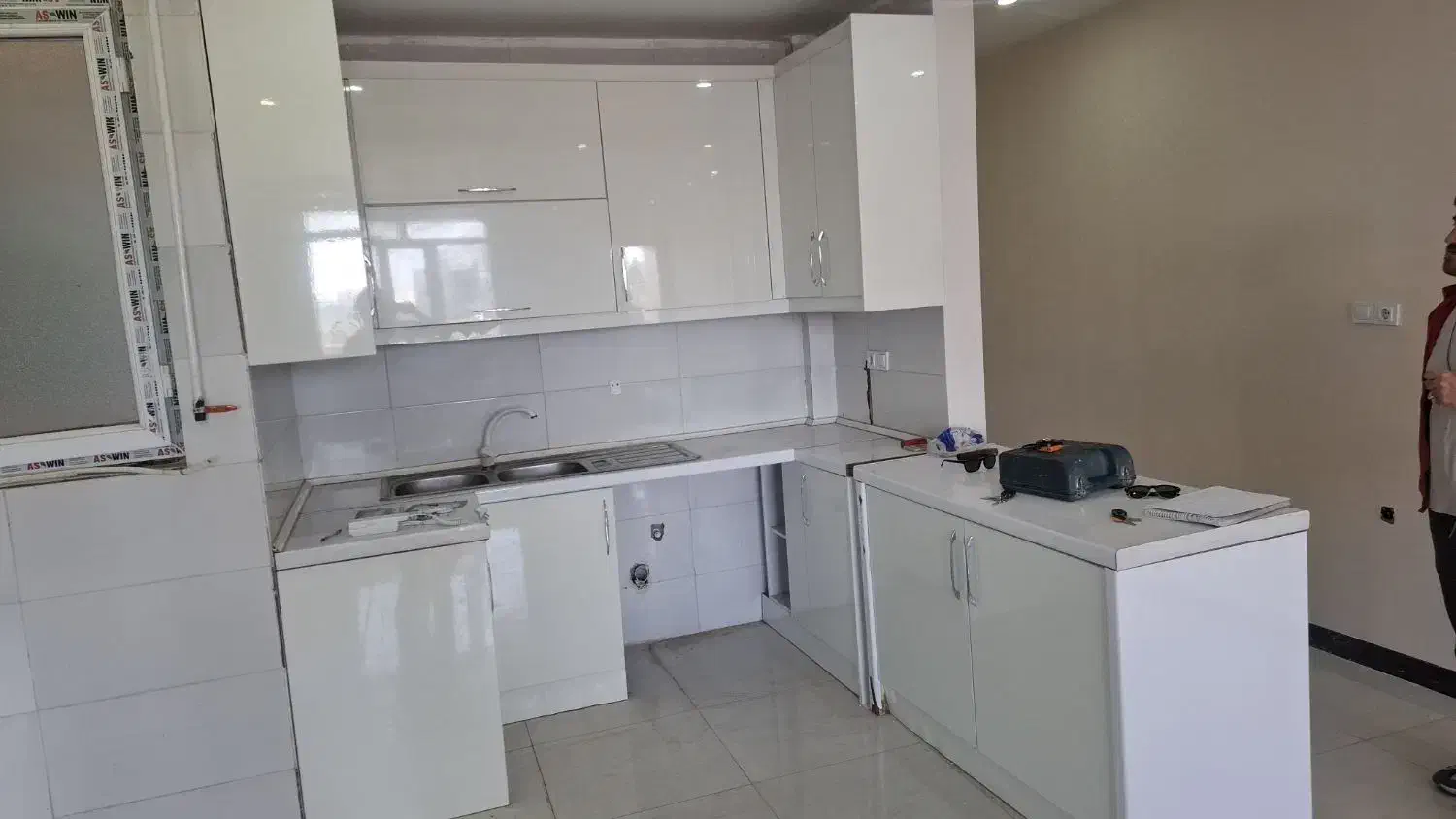 کابینت هایگلاس|اجاق گاز و لوازم برقی پخت‌وپز|بندر ماهشهر, |دیوار