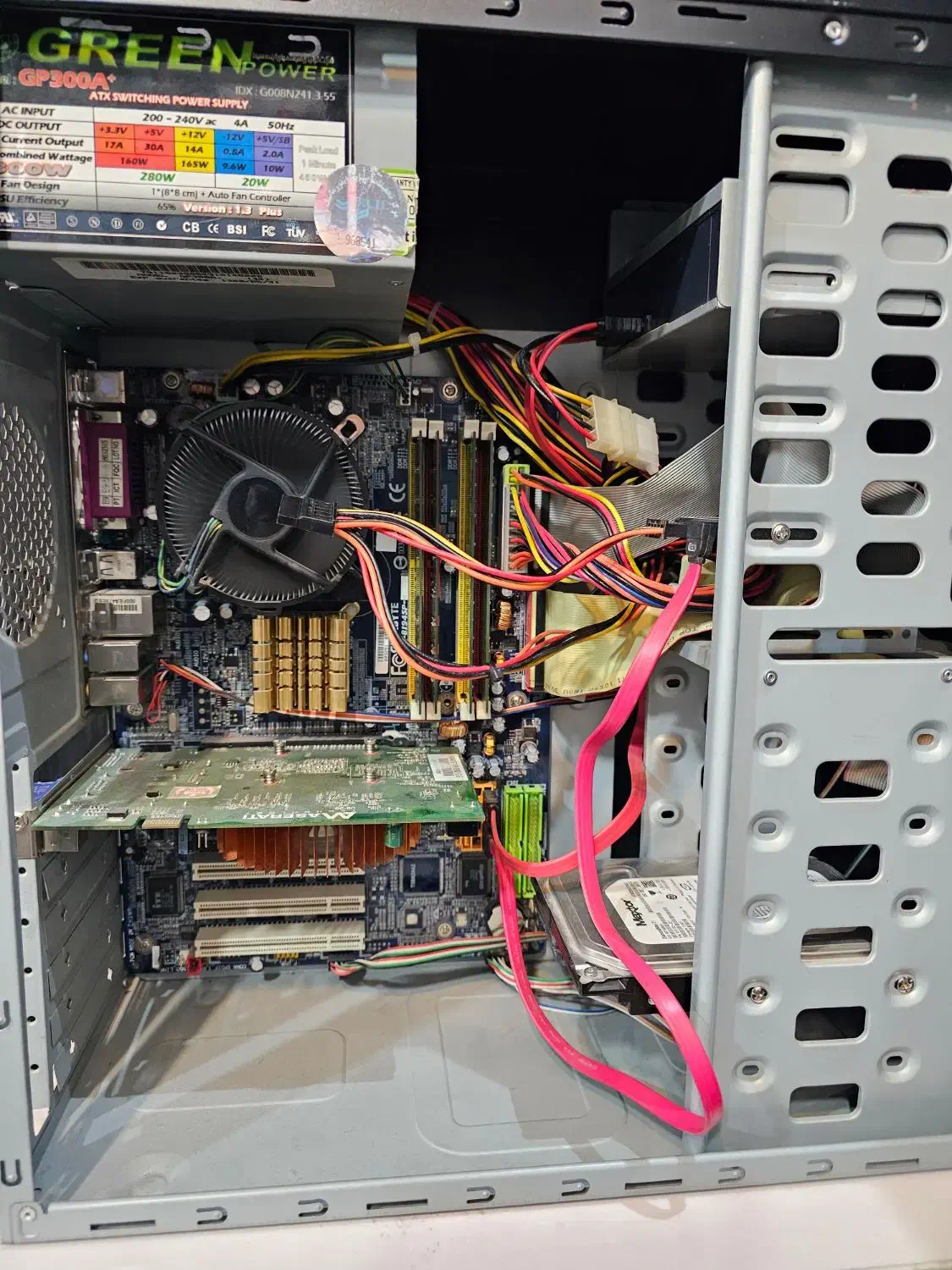 کامپیوتر خانگی|رایانه رومیزی|فولادشهر, B5|دیوار