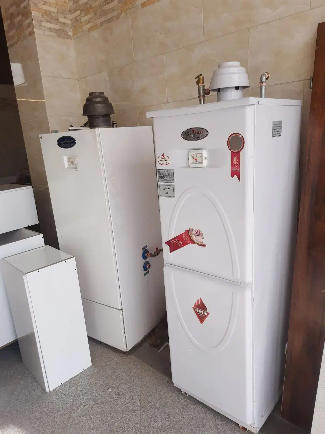 آبگرمکن یخچالی درحدنو|آبگرمکن، پکیج، شوفاژ|تیکمه داش, |دیوار
