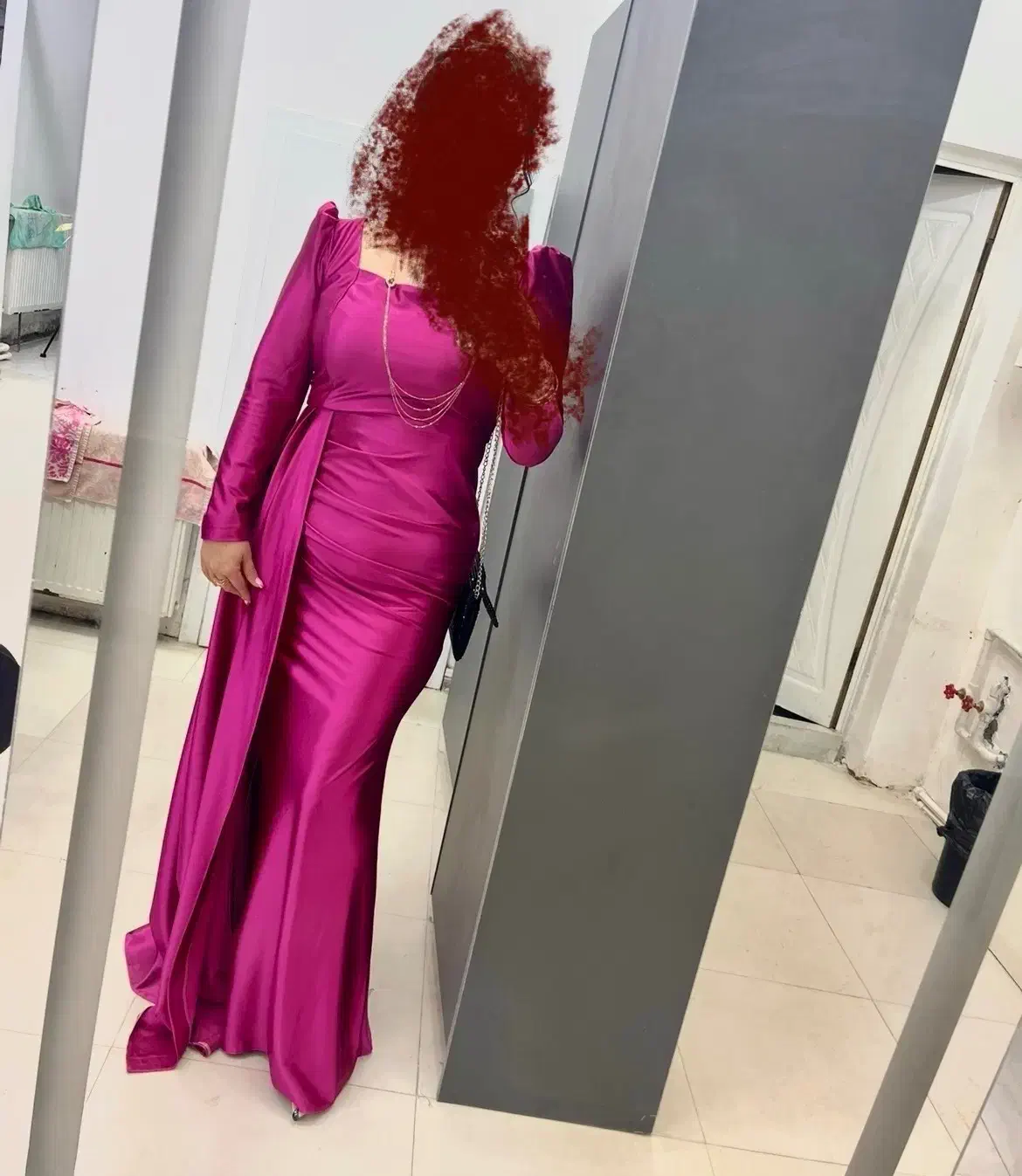 لباس مجلسی|لباس|لاهیجان, کوی خزر|دیوار