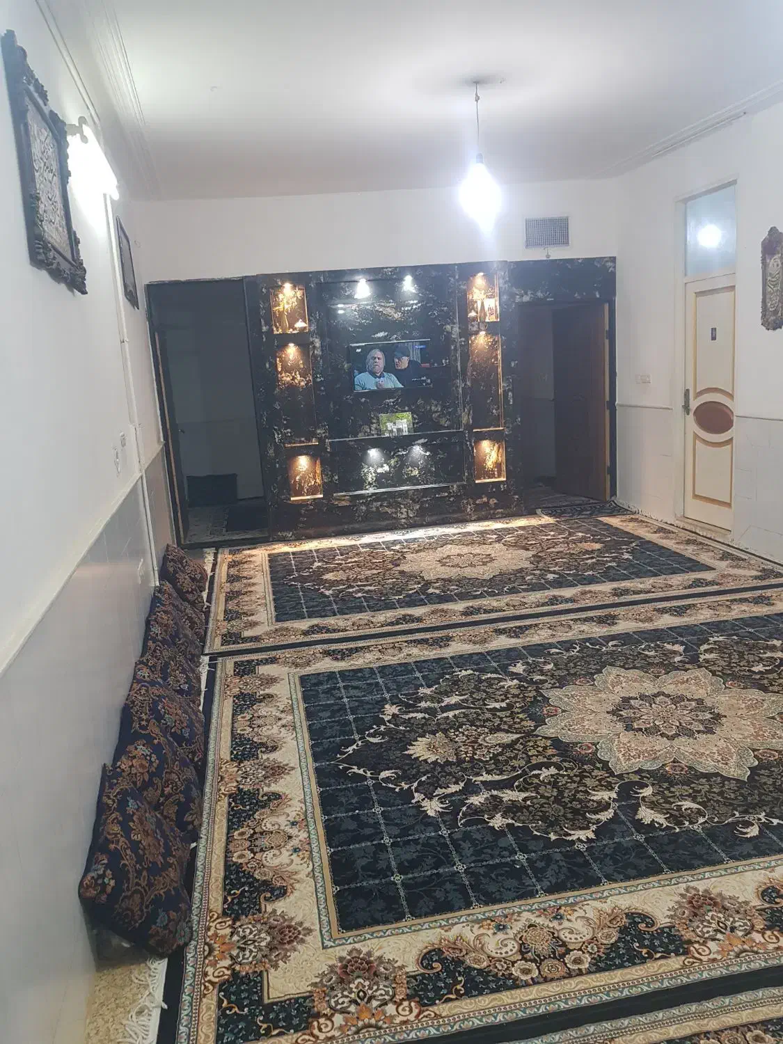 منزل فروشی قنوات بهترین موقعیت مکانی شهر|فروش خانه و ویلا|قنوات, |دیوار