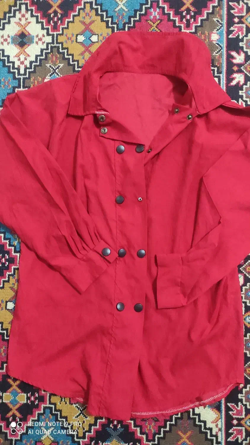 ۹عددمانتو|لباس|رشت, امین الضرب|دیوار