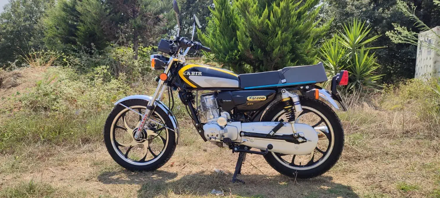 موتور کبیر ۲۰۰ در حد خشک|موتورسیکلت|قائم‌شهر, |دیوار