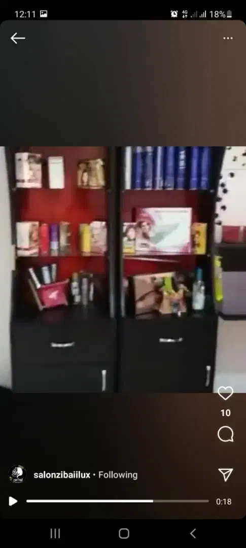 کمد و ویترین برای آرایشگاه|آرایشگاه و سالن‌های زیبایی|ارومیه, |دیوار