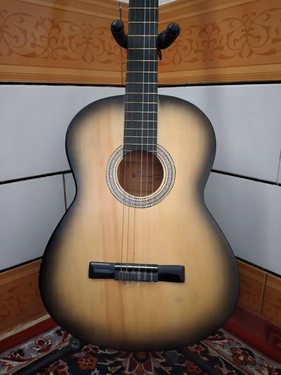 گیتار|گیتار، بیس، امپلیفایر|شهرکرد, |دیوار