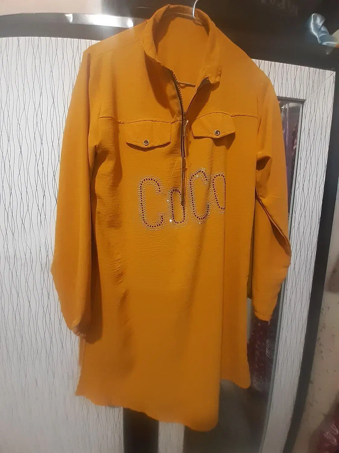 مانتو نو|لباس|کازرون, |دیوار