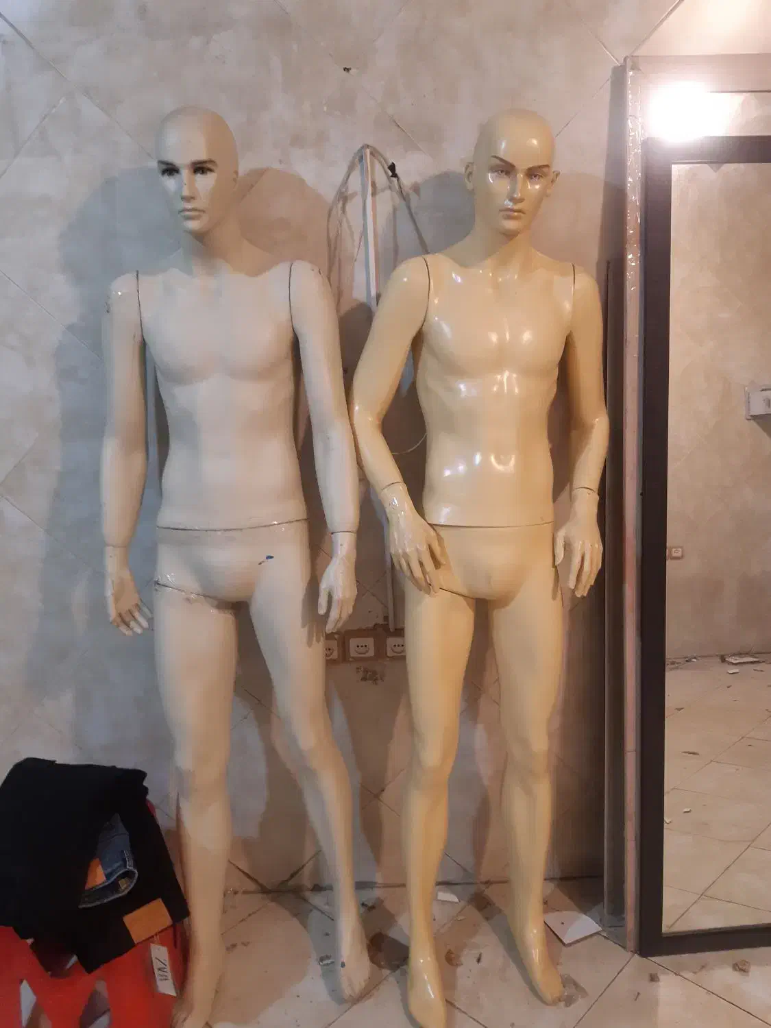 مانکن مردانه و زنانه|فروشگاه و مغازه|اسلام‌شهر, مطهری|دیوار