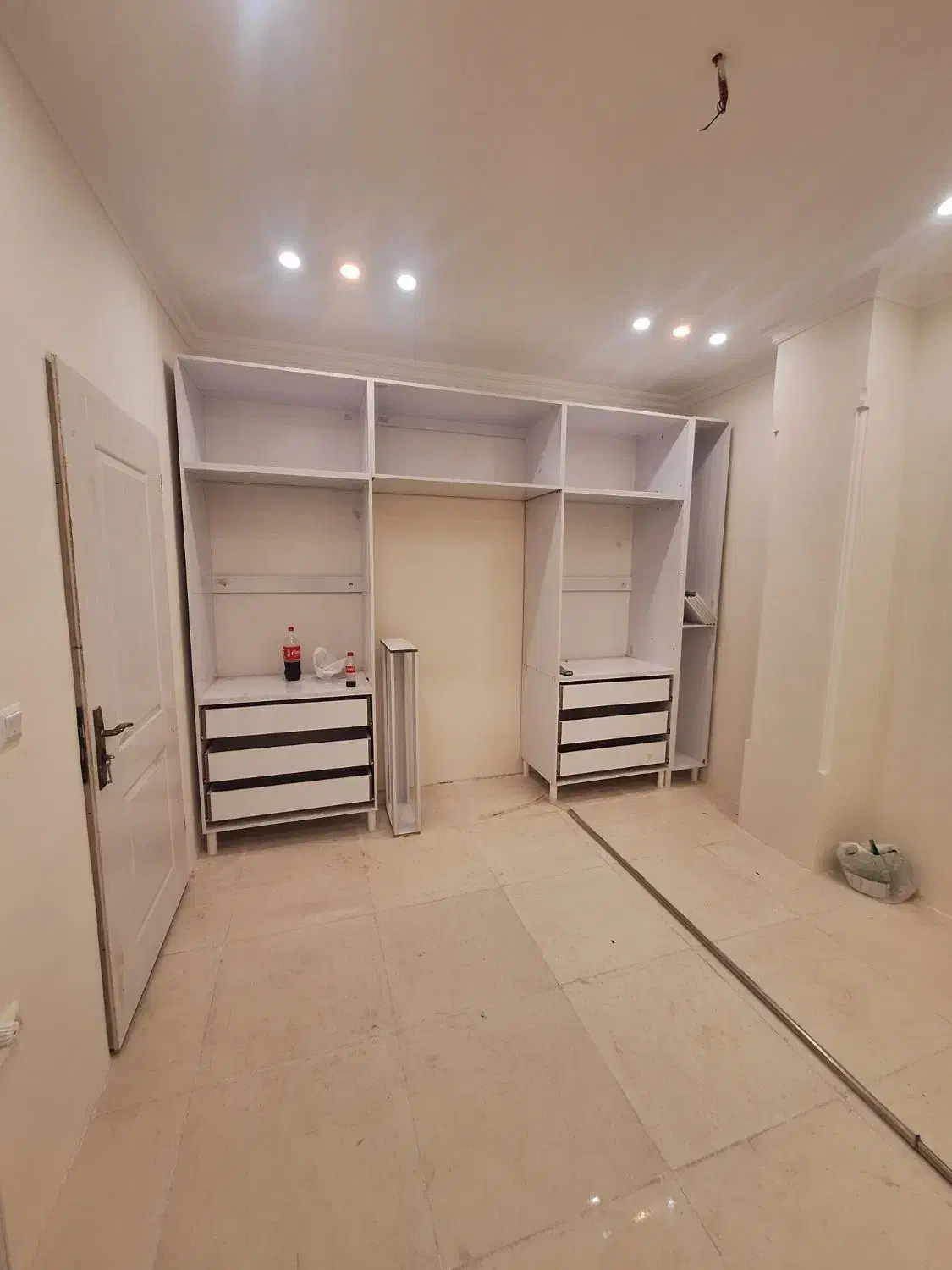 مونتاژ و نصب کابینت|خدمات پیشه و مهارت|آمل, |دیوار