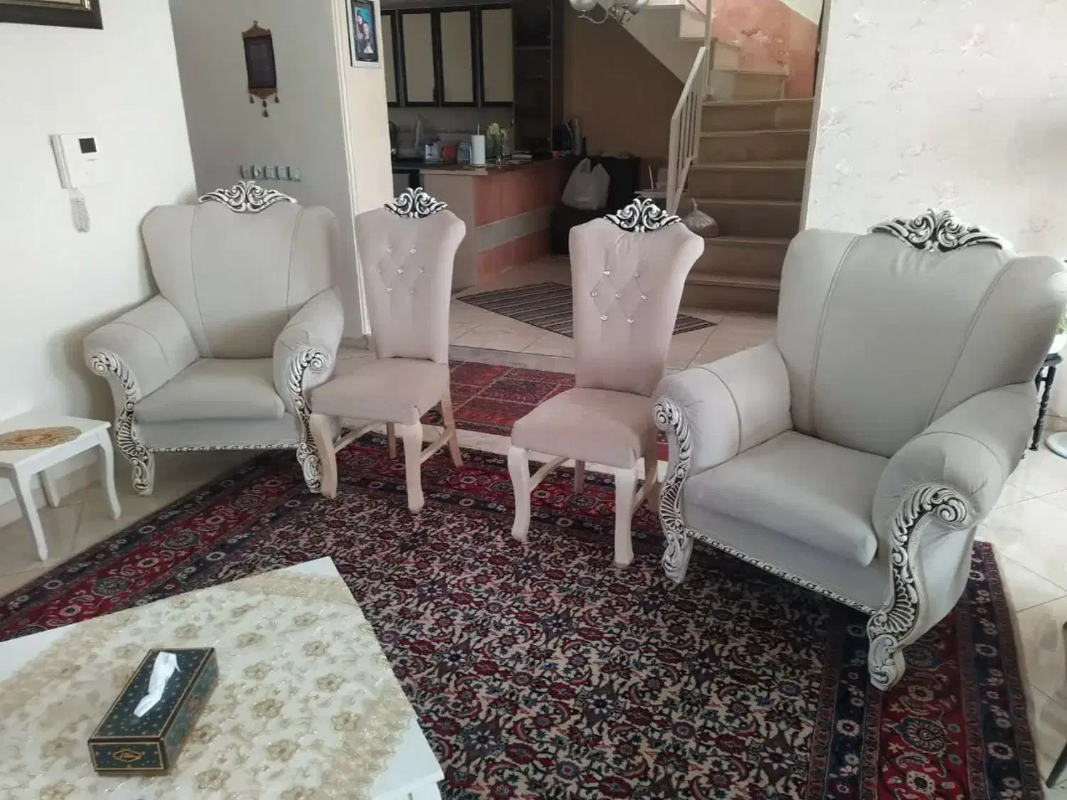 ۲ دست مبل|مبلمان خانگی و میز عسلی|فردیس, منظریه|دیوار