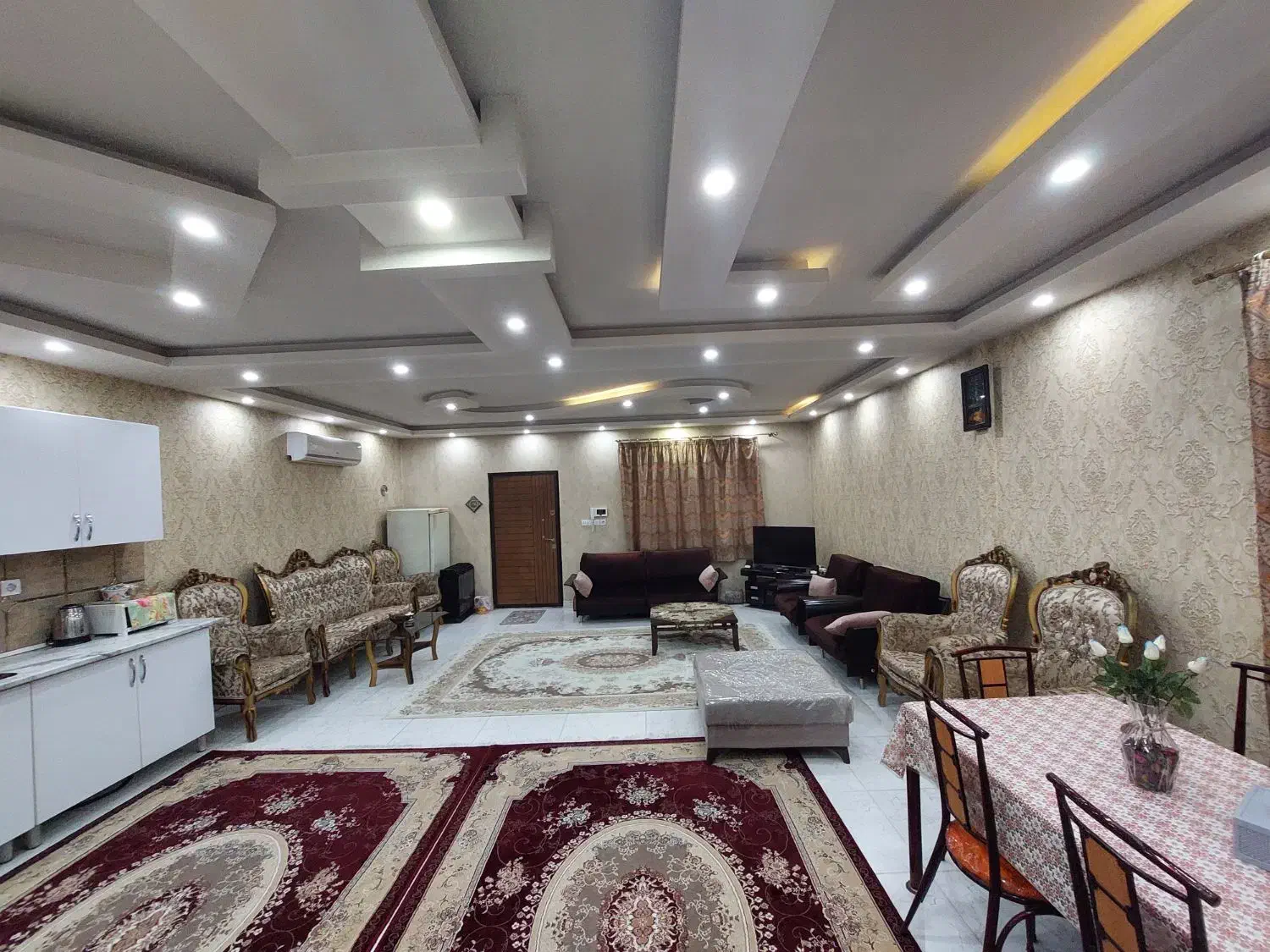 نیروی خانم جهت نظافت منزل|استخدام سرایداری و نظافت|رشت, جانبازان|دیوار