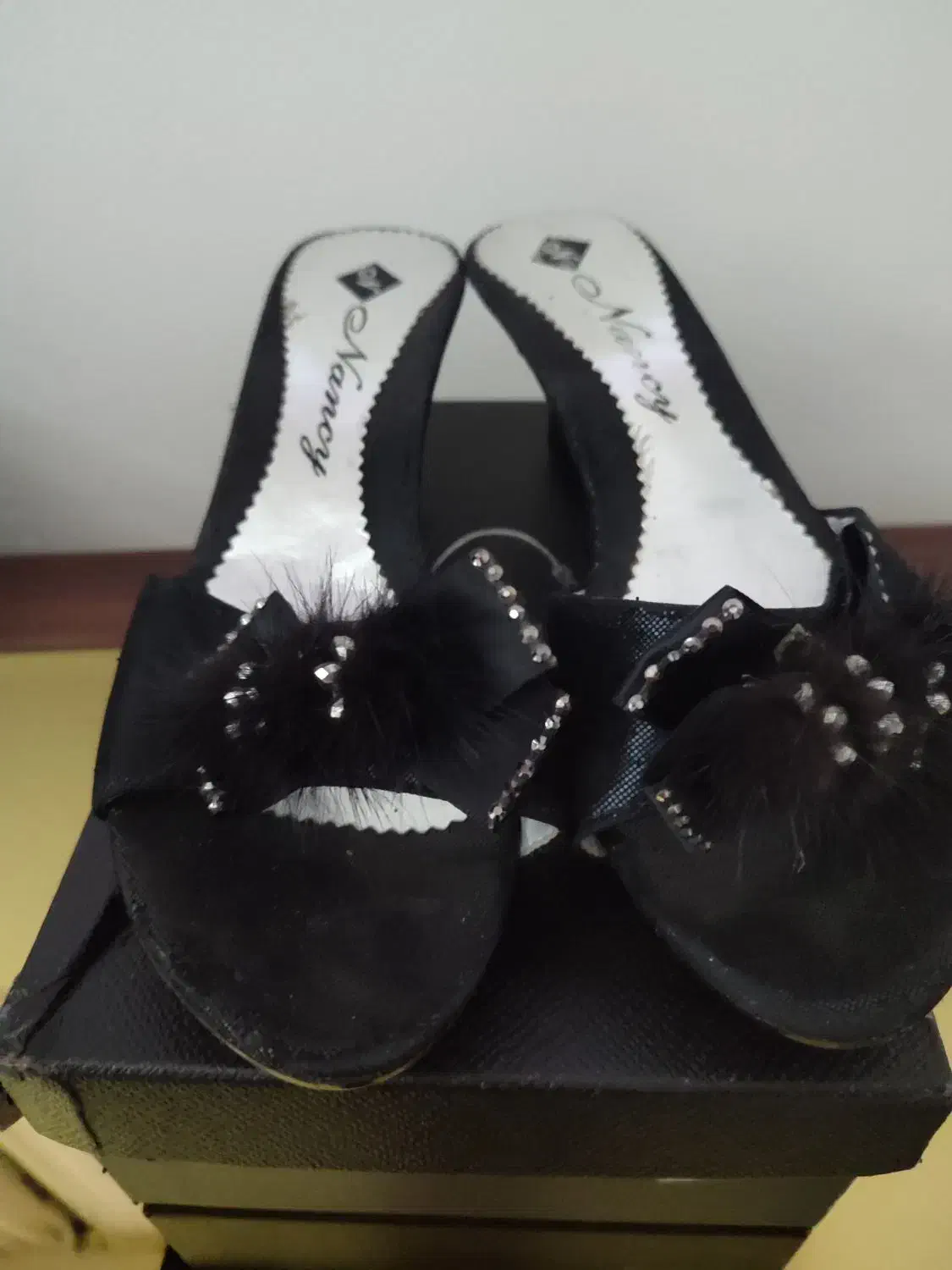 دمپایی مجلسی|کیف، کفش، کمربند|کرمانشاه, |دیوار