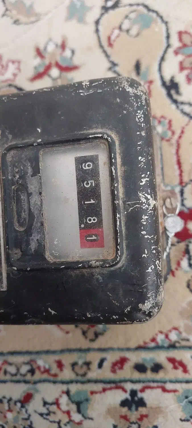 کنتور برق قدیمی سویسی پلمپ سالم|کلکسیون اشیاء عتیقه|قم, منبع آب|دیوار