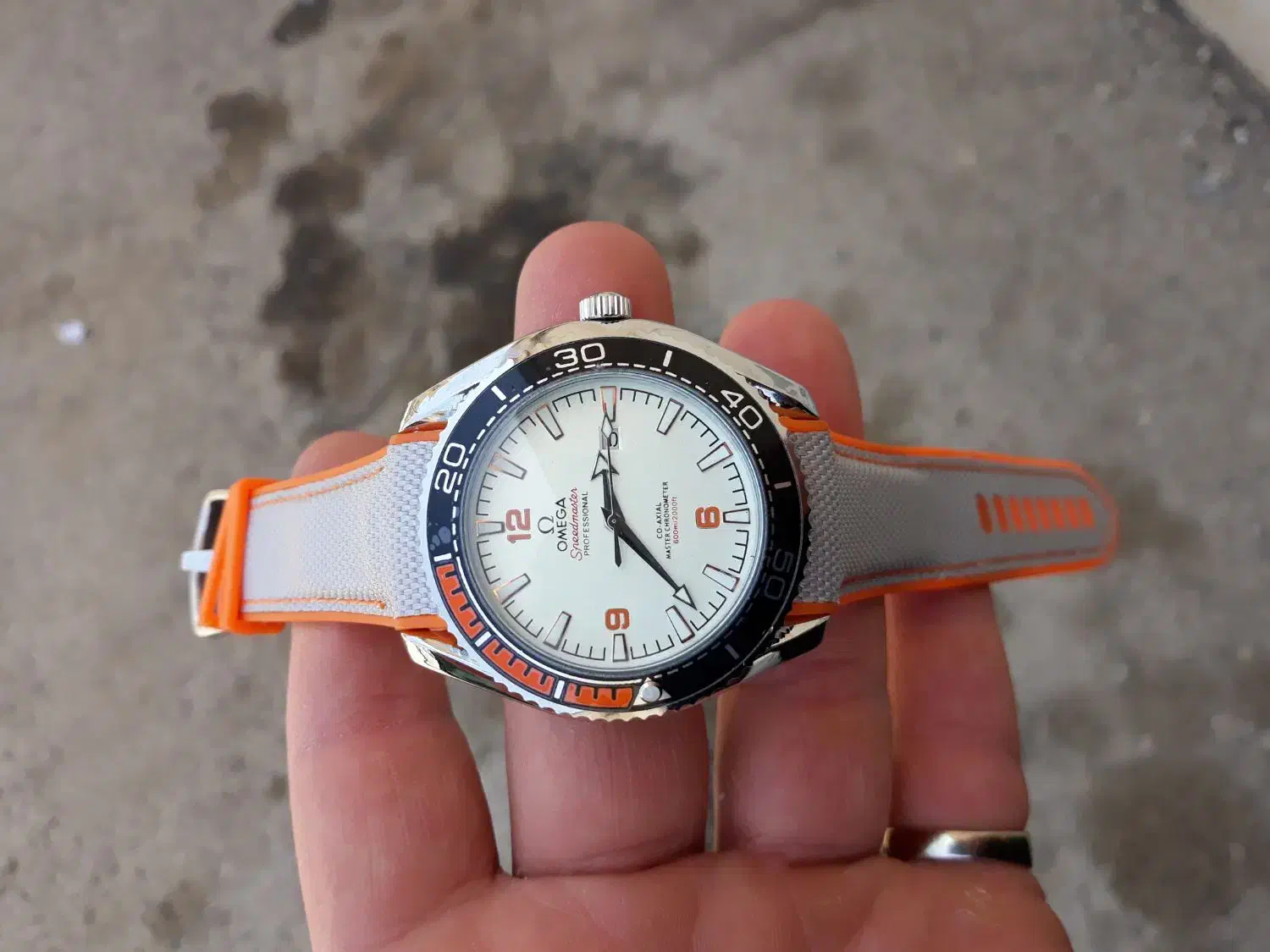 ساعت امگا omega|ساعت|شیراز, مسلم|دیوار